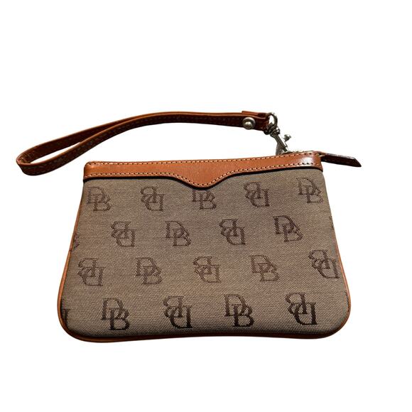 Dooney & Bourke Coin Purse with Key Ring , Wristlet - Picture 2 of 2